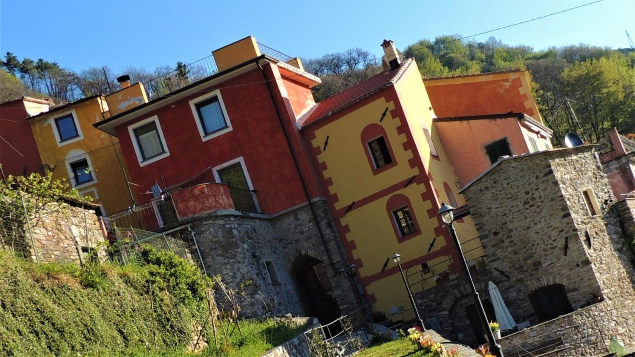 Borgo Di Codeglia - Country Rooms Ricco del Golfo di Spezia Bagian luar foto